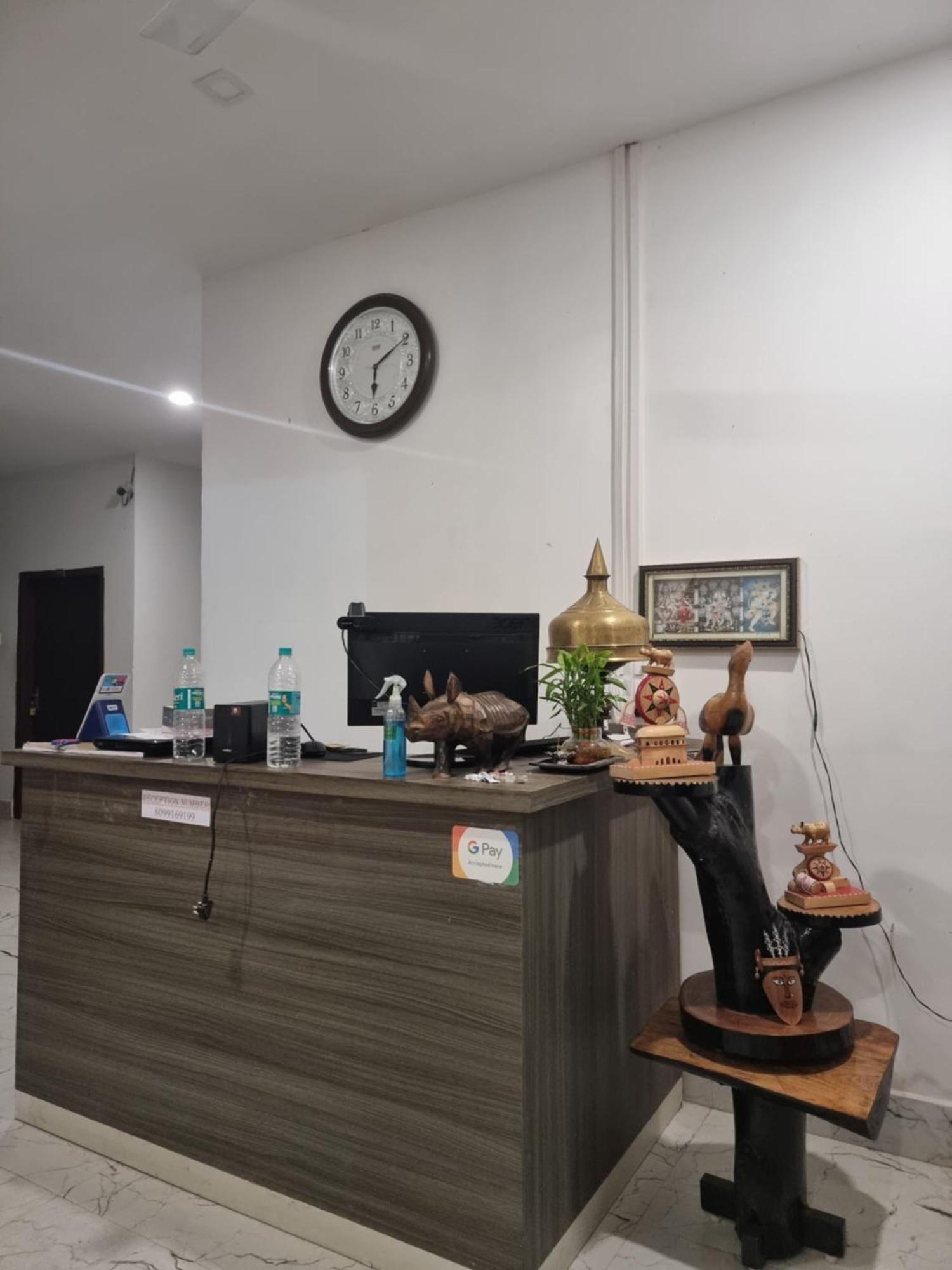 Shivaji Inn Казиранга Экстерьер фото